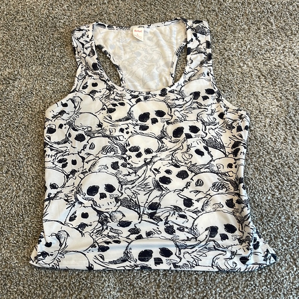 skull romwe top- size large